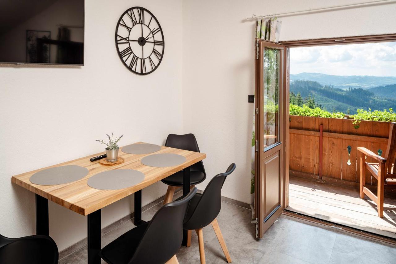 Wellness Aparthotel Martinak Horni Becva ภายนอก รูปภาพ